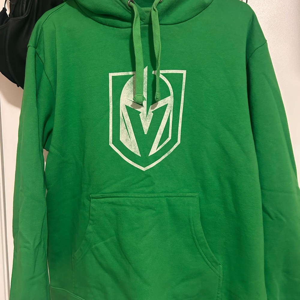 Fanatics Green Men's Golden Knights Hoodie
